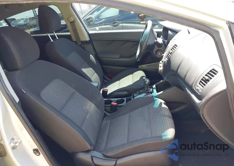 2017 Kia Forte Lx из США, поврежденный, VIN 3KPFL4A7XHE151029